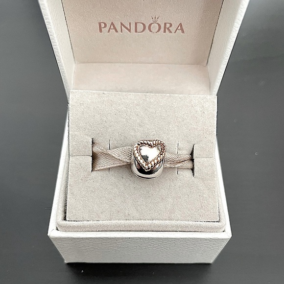 Pandora braided heart clip - Picture 1 of 3